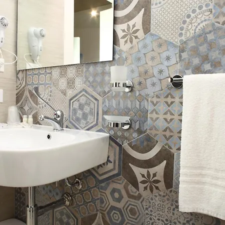 La Nicchia Smart 4*