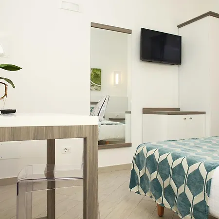 Πανσιόν La Nicchia Smart 3*