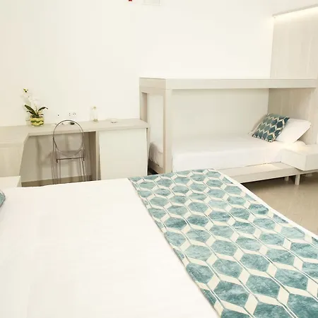 Πανσιόν La Nicchia Smart 3*